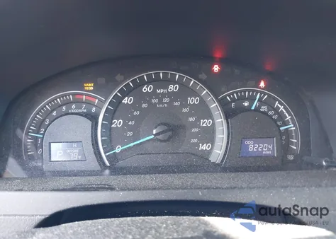 2014 Toyota Camry Le z USA, uszkodzony, nr VIN 4T4BF1FK2ER440566